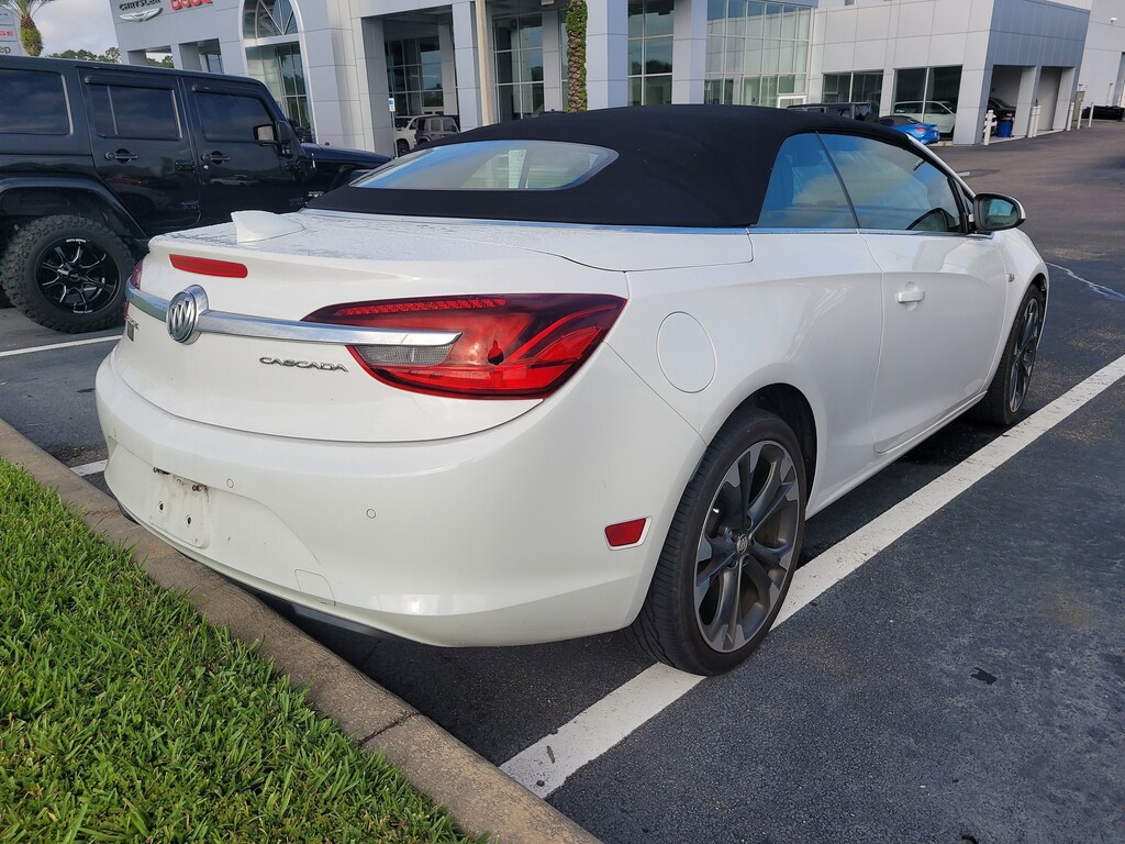 2016 Buick Cascada Premium photo 4