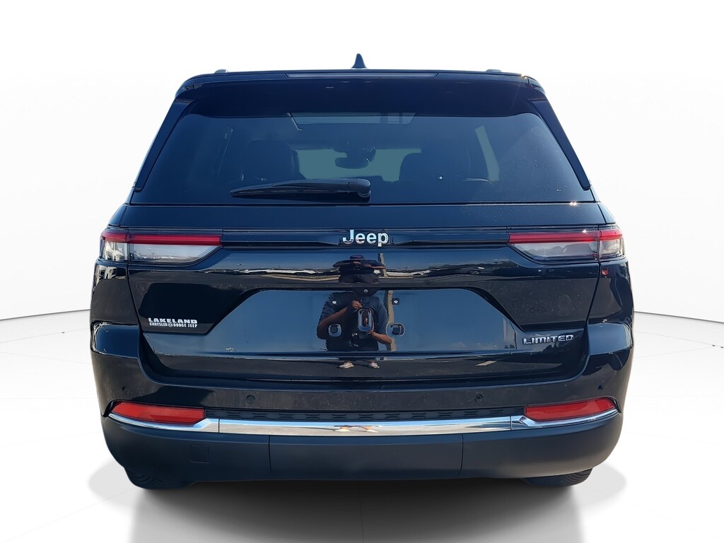 Used 2022 Jeep Grand Cherokee Limited SUV