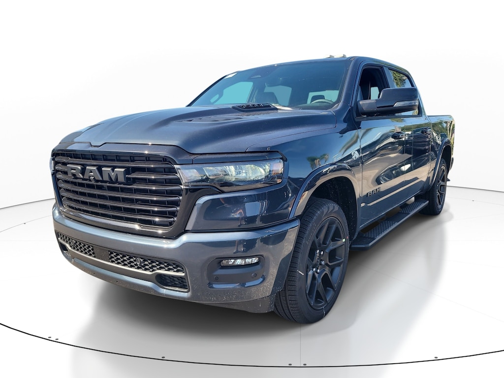 New 2026 Ram 1500 LARAMIE CREW CAB 4X4 5'7 BOX Pickup