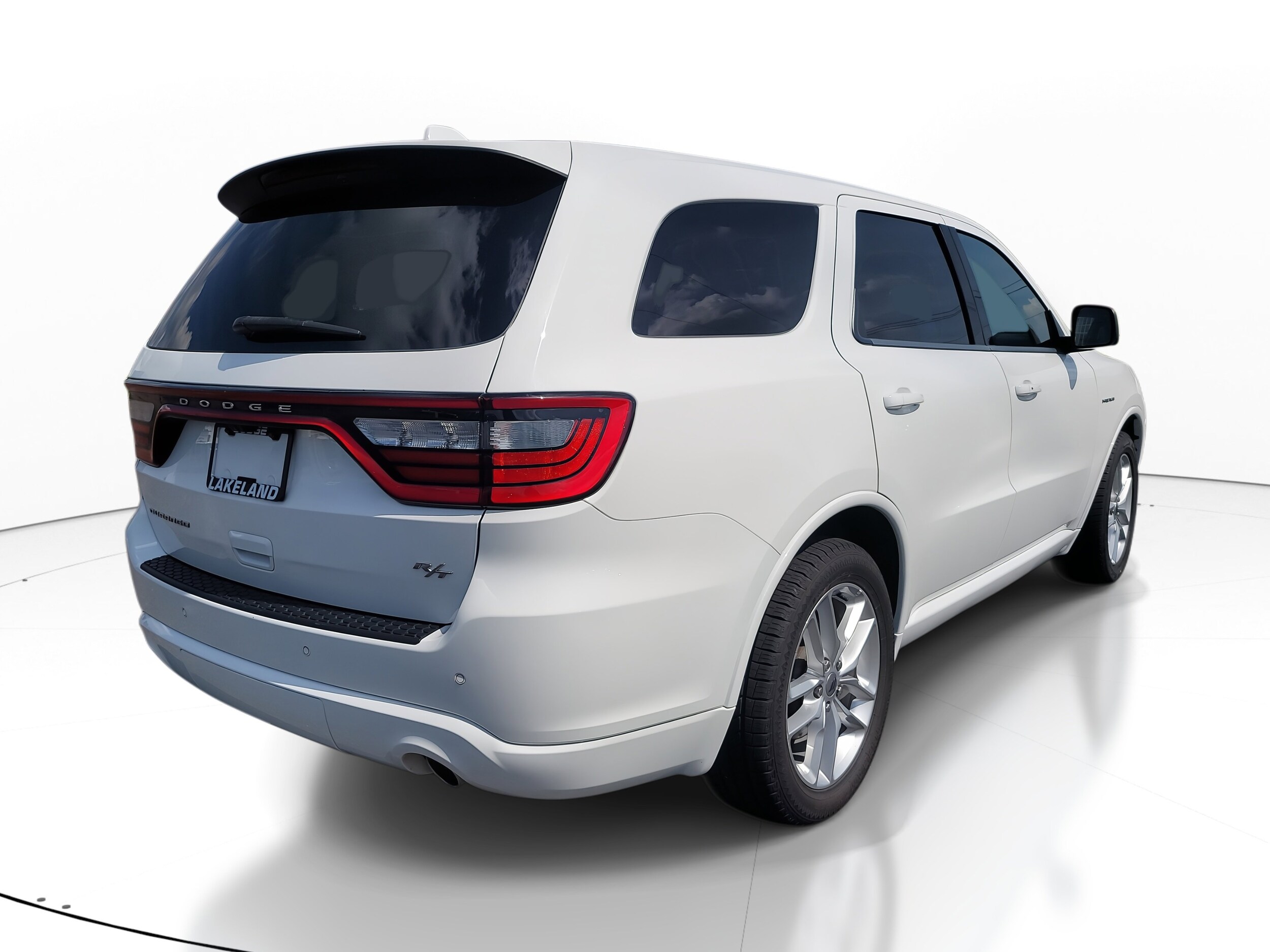 2022 Dodge Durango R/T photo 2