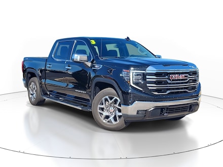 2023 GMC Sierra 1500 SLT Truck Crew Cab