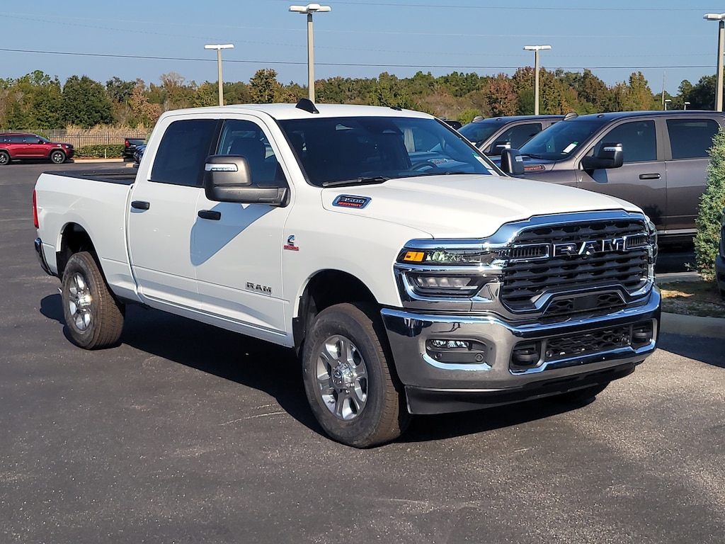 New 2026 Ram 3500 BIG HORN CREW CAB 4X4 6'4 BOX Pickup