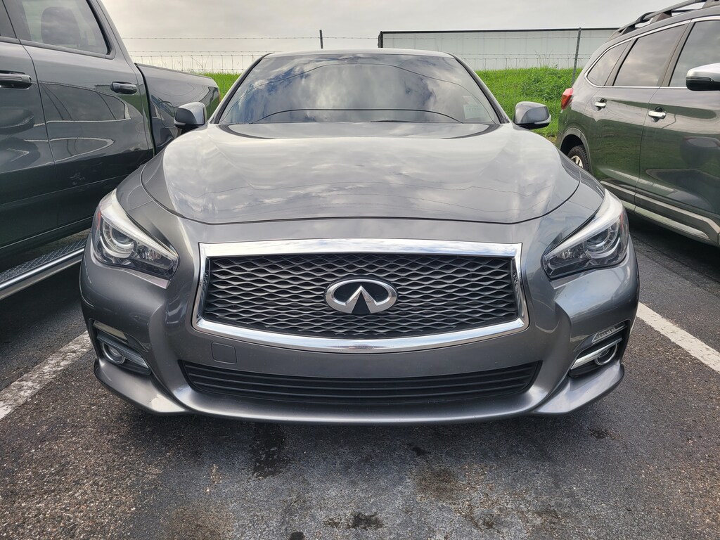 Used 2017 INFINITI Q50 3.0t Signature Edition Sedan