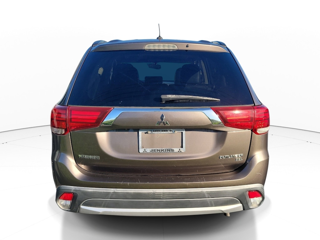 Used 2016 Mitsubishi