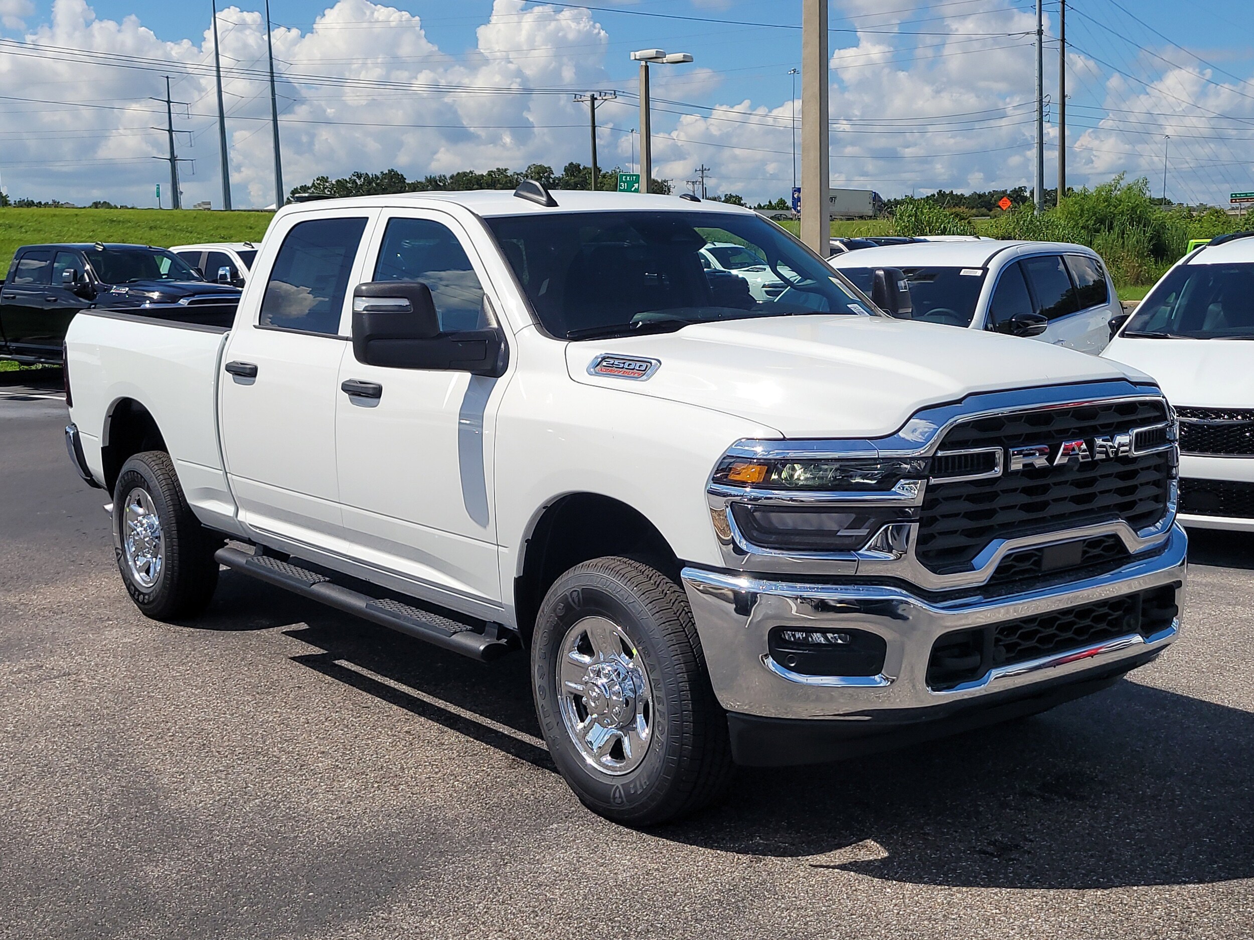 2026 Ram 2500 Tradesman photo 2