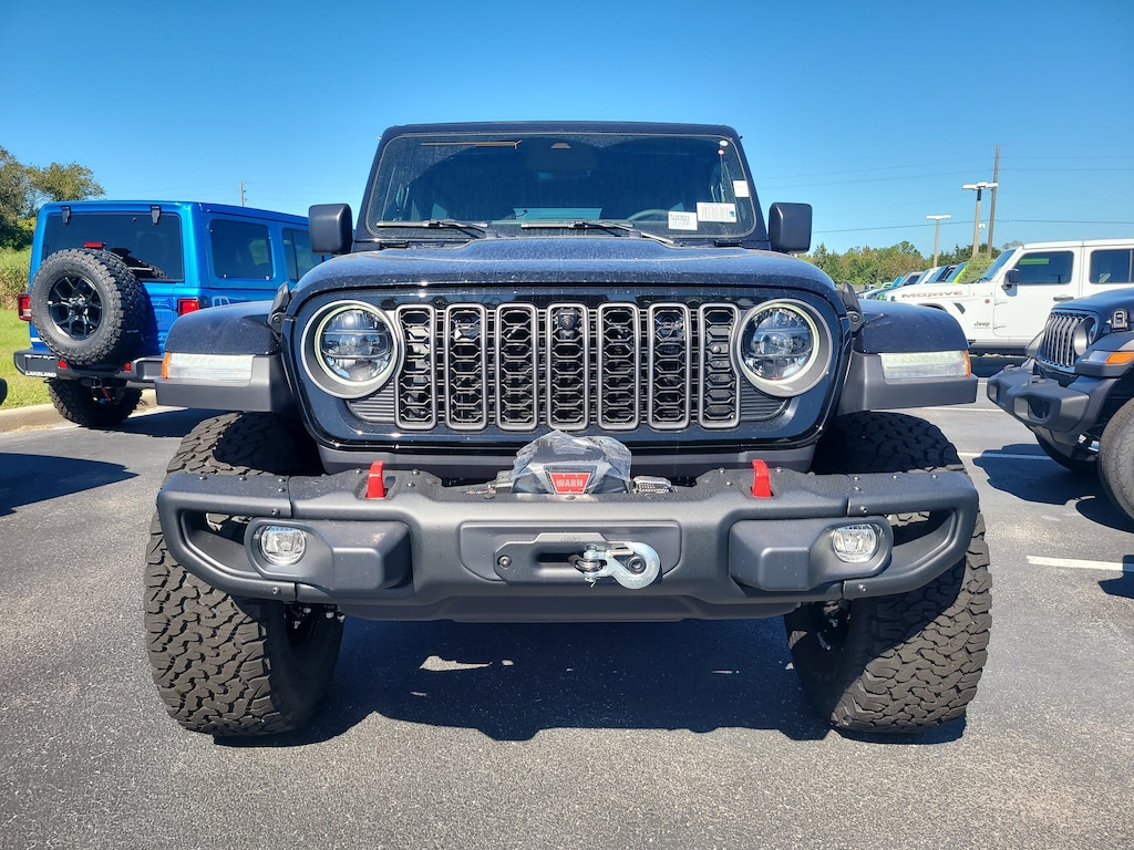 New 2026 Jeep Wrangler 4-DOOR RUBICON X Sport Utility