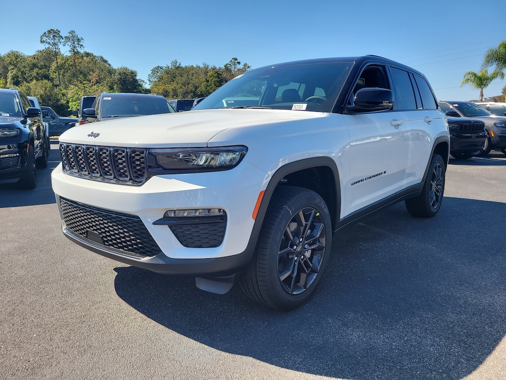 New 2025 Jeep Grand Cherokee LIMITED 4X4 Sport Utility