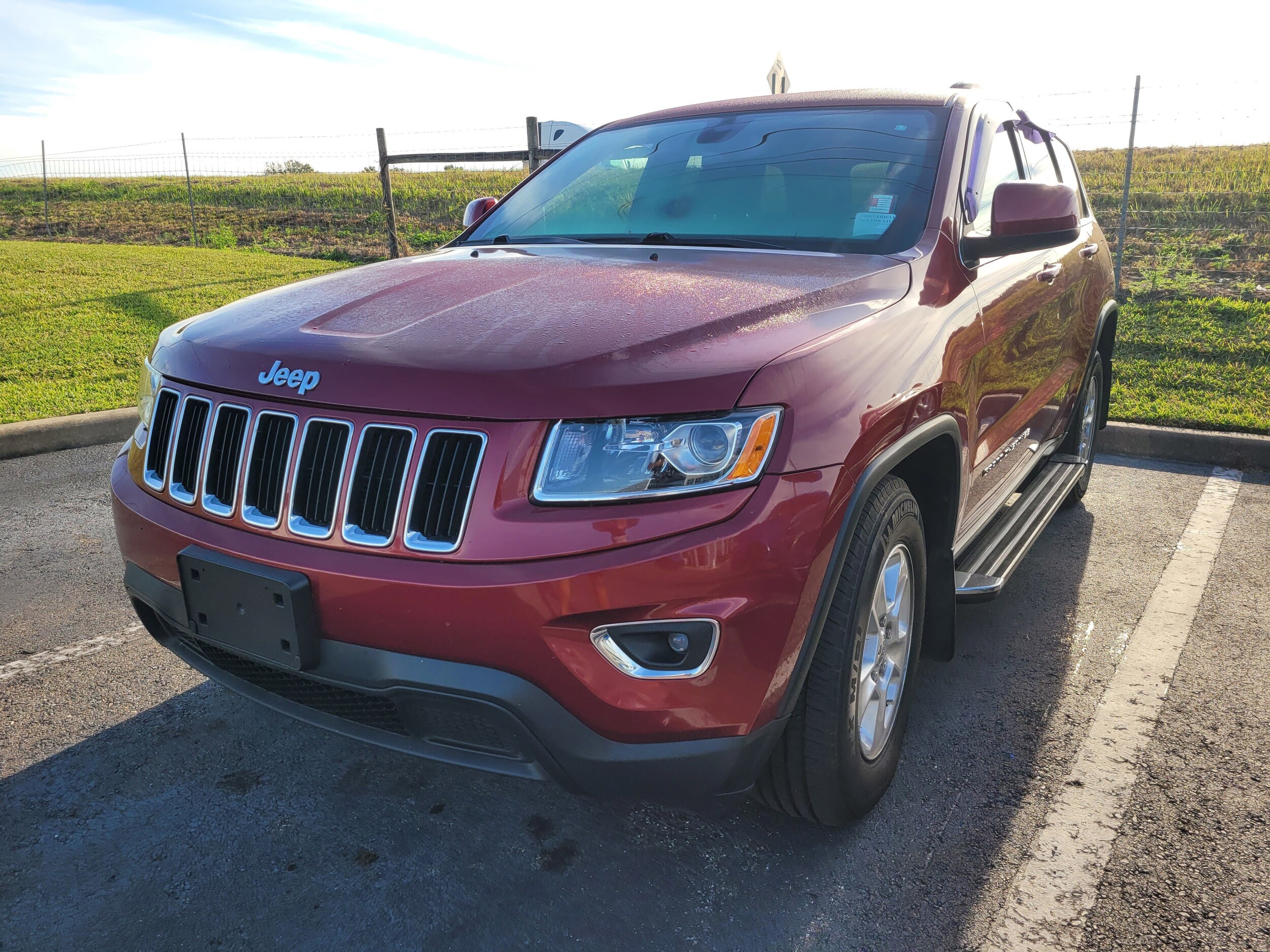 2015 Jeep Grand Cherokee Laredo photo 3