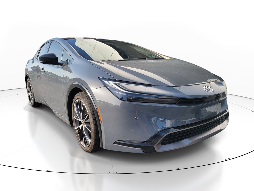 Used 2024 Toyota Prius LE Hatchback