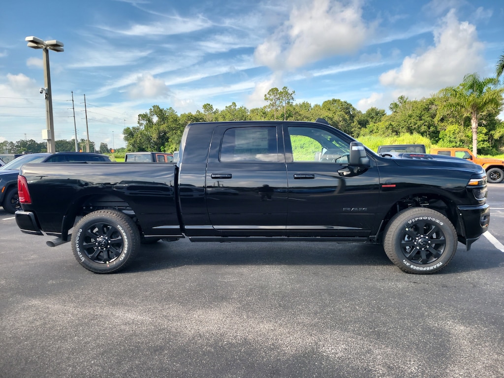 New 2025 Ram 2500 LARAMIE MEGA CAB 4X4 6'4 BOX Pickup