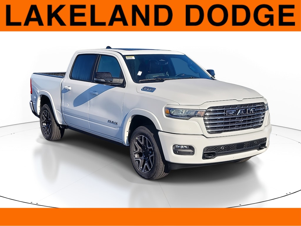 New 2026 Ram 1500 LARAMIE CREW CAB 4X4 5'7 BOX Pickup
