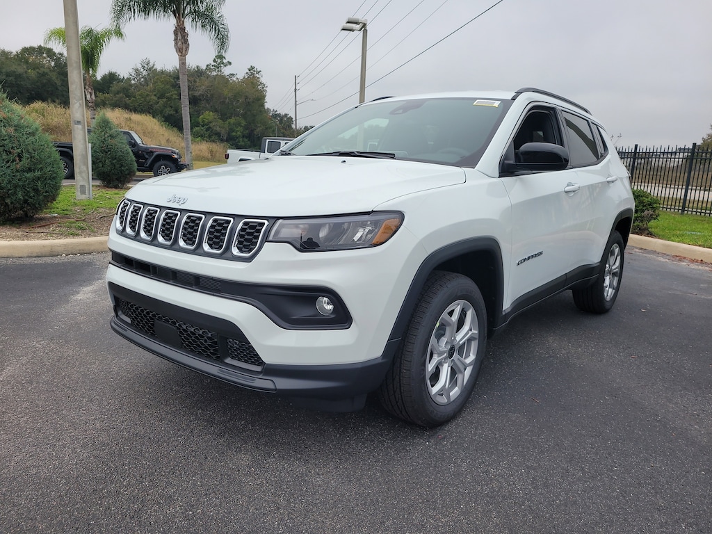 New 2026 Jeep Compass LATITUDE 4X4 Sport Utility