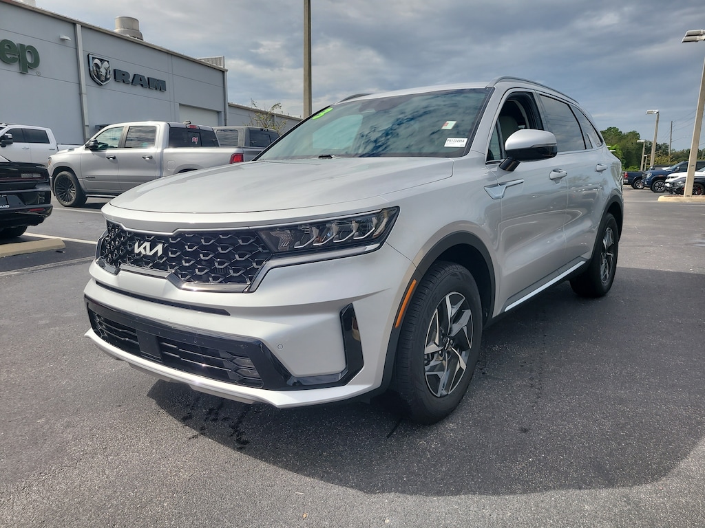 Used 2023 Kia Sorento Hybrid EX SUV