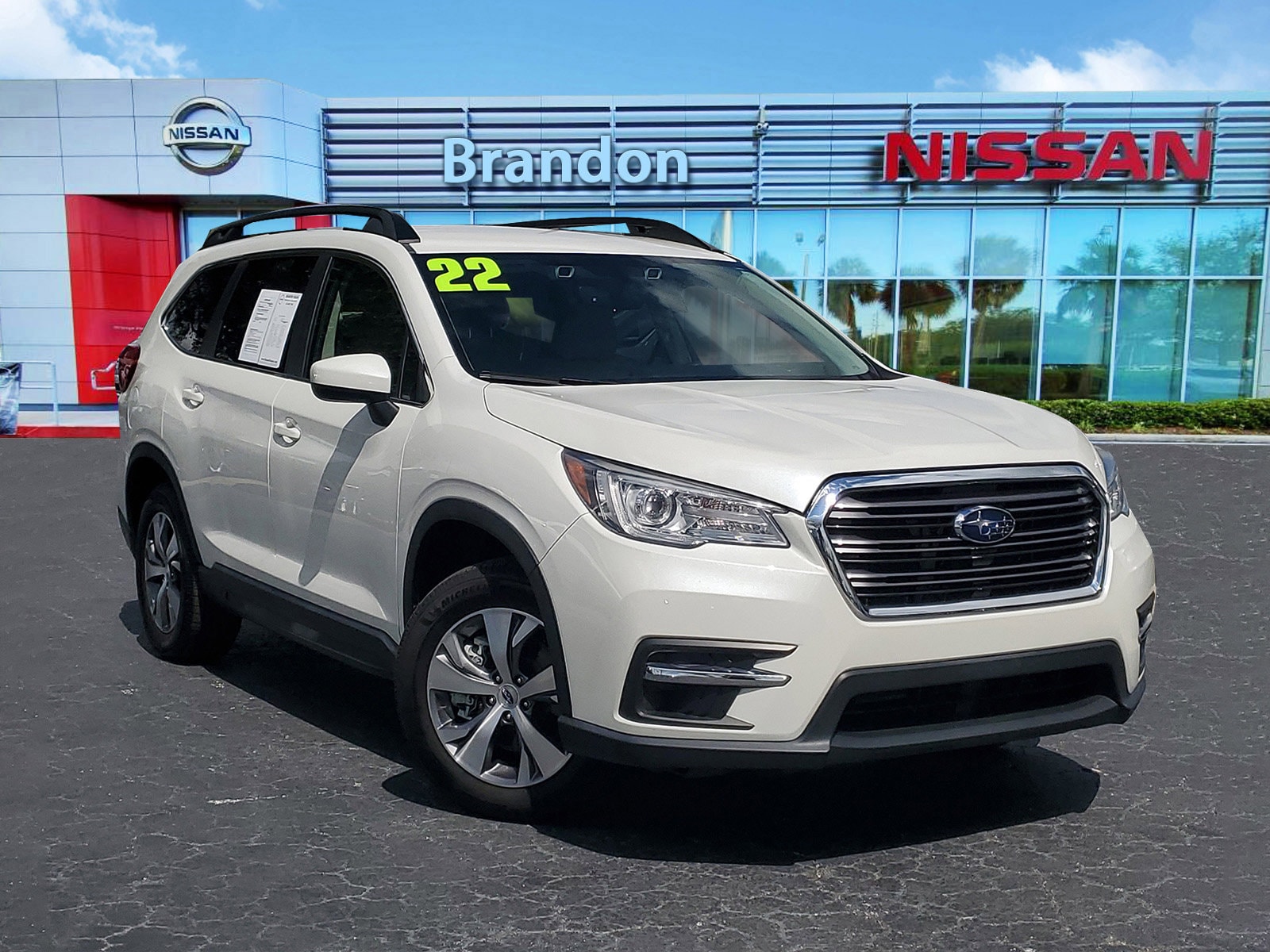 2022 Subaru Ascent Premium's photo