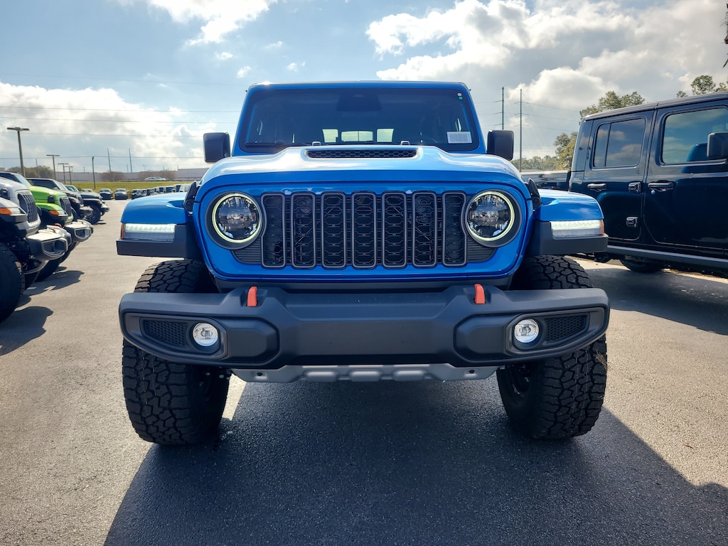 New 2026 Jeep Gladiator MOJAVE 4X4 Pickup