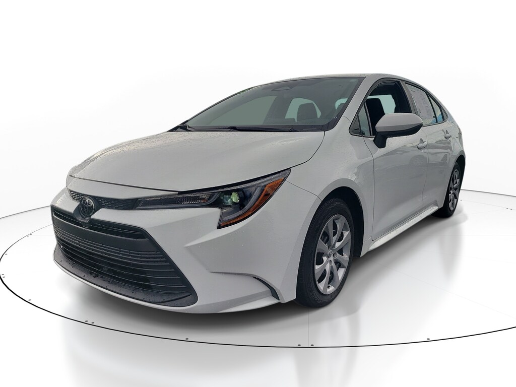 Used 2025 Toyota Corolla LE Sedan