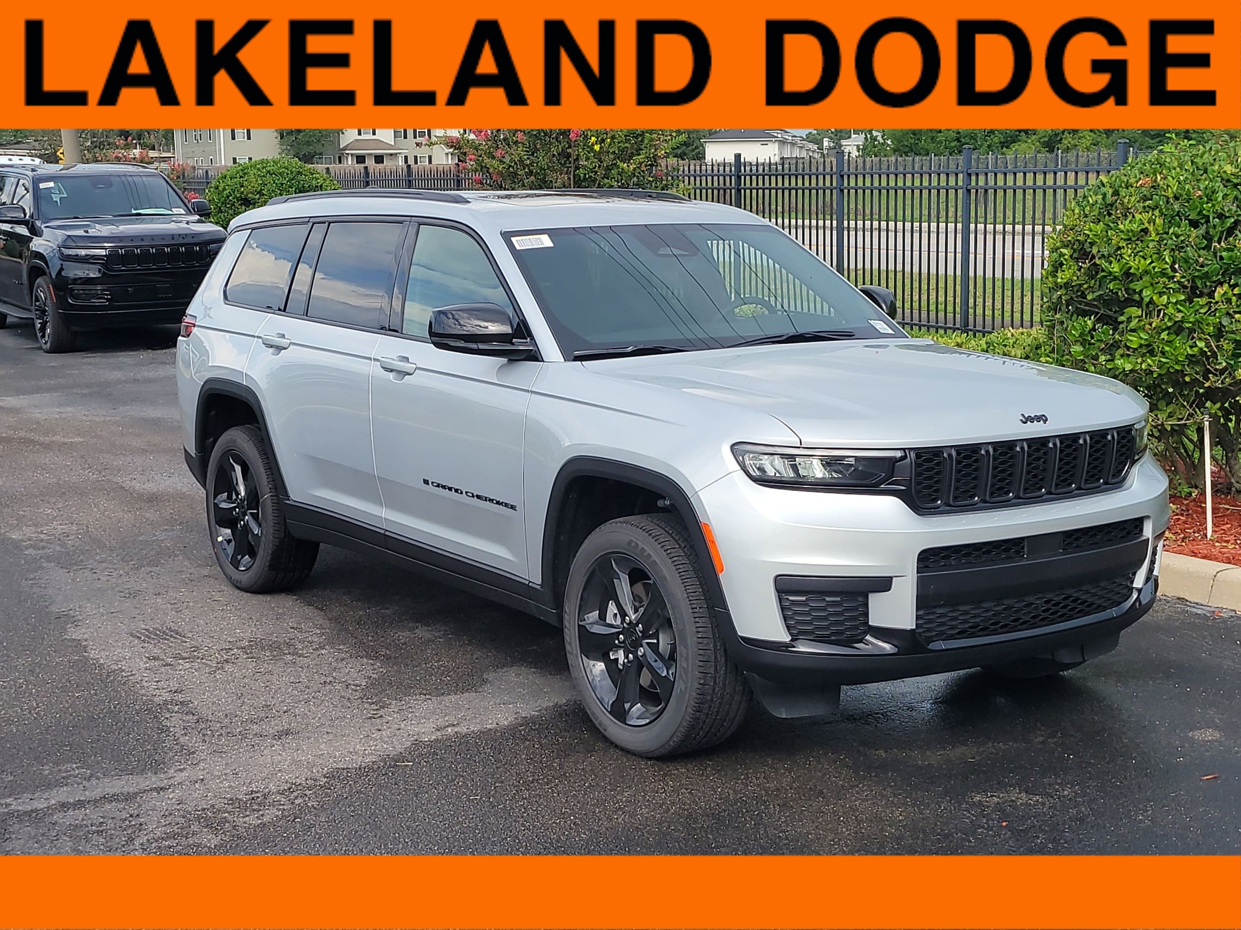 2025 Jeep Grand Cherokee Sport Utility 