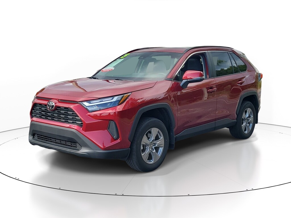 Used 2025 Toyota RAV4 XLE SUV