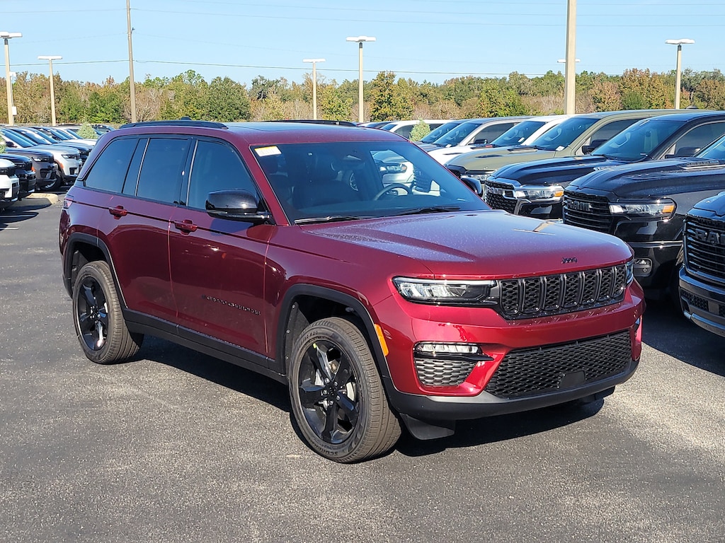 New 2025 Jeep Grand Cherokee LIMITED 4X2 Sport Utility