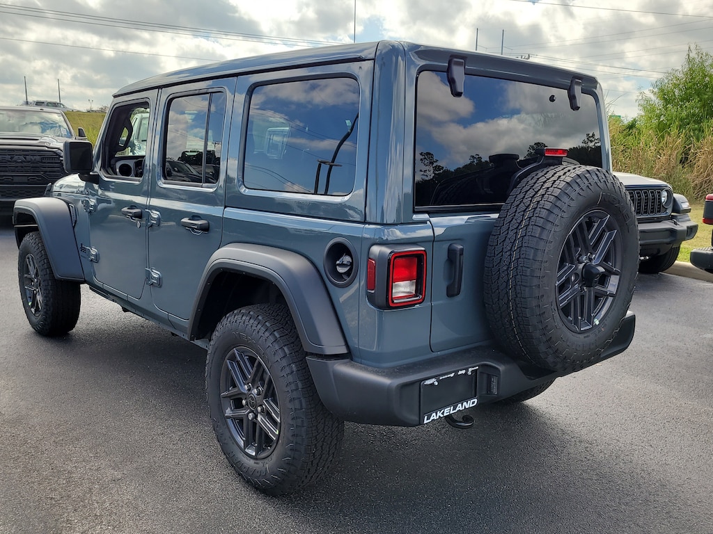 New 2026 Jeep Wrangler 4-DOOR SPORT S Sport Utility