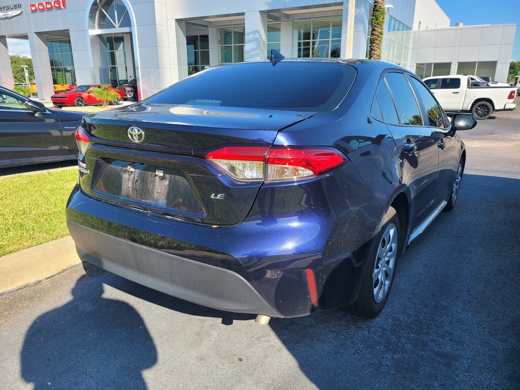 2023 Toyota Corolla LE photo 4