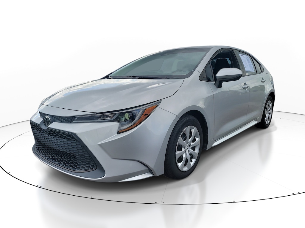 Used 2022 Toyota Corolla LE Sedan
