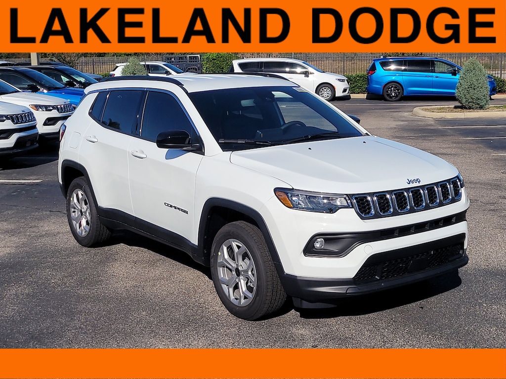 New 2026 Jeep Compass LATITUDE ALTITUDE 4X4 Sport Utility