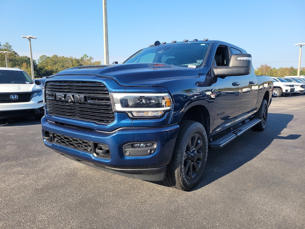 2023 Ram 3500 Laramie photo 3