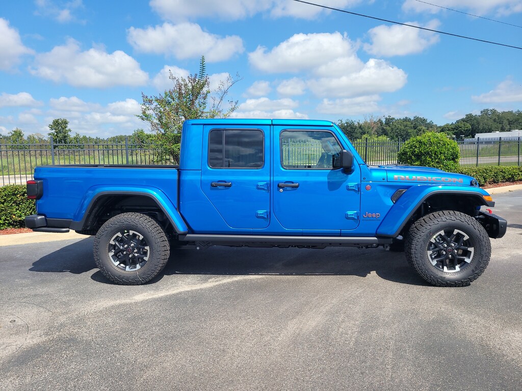 New 2025 Jeep Gladiator RUBICON X 4X4 Pickup