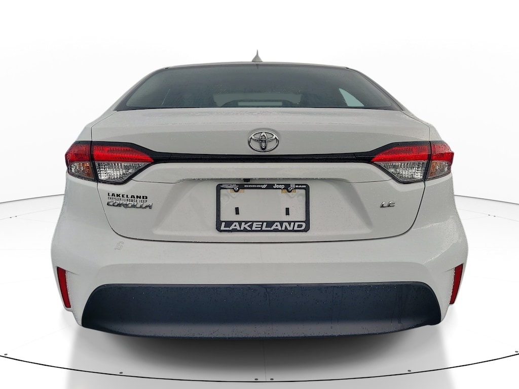 Used 2025 Toyota Corolla LE Sedan