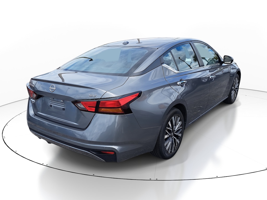 Used 2023 Nissan Altima 2.5 SV Sedan