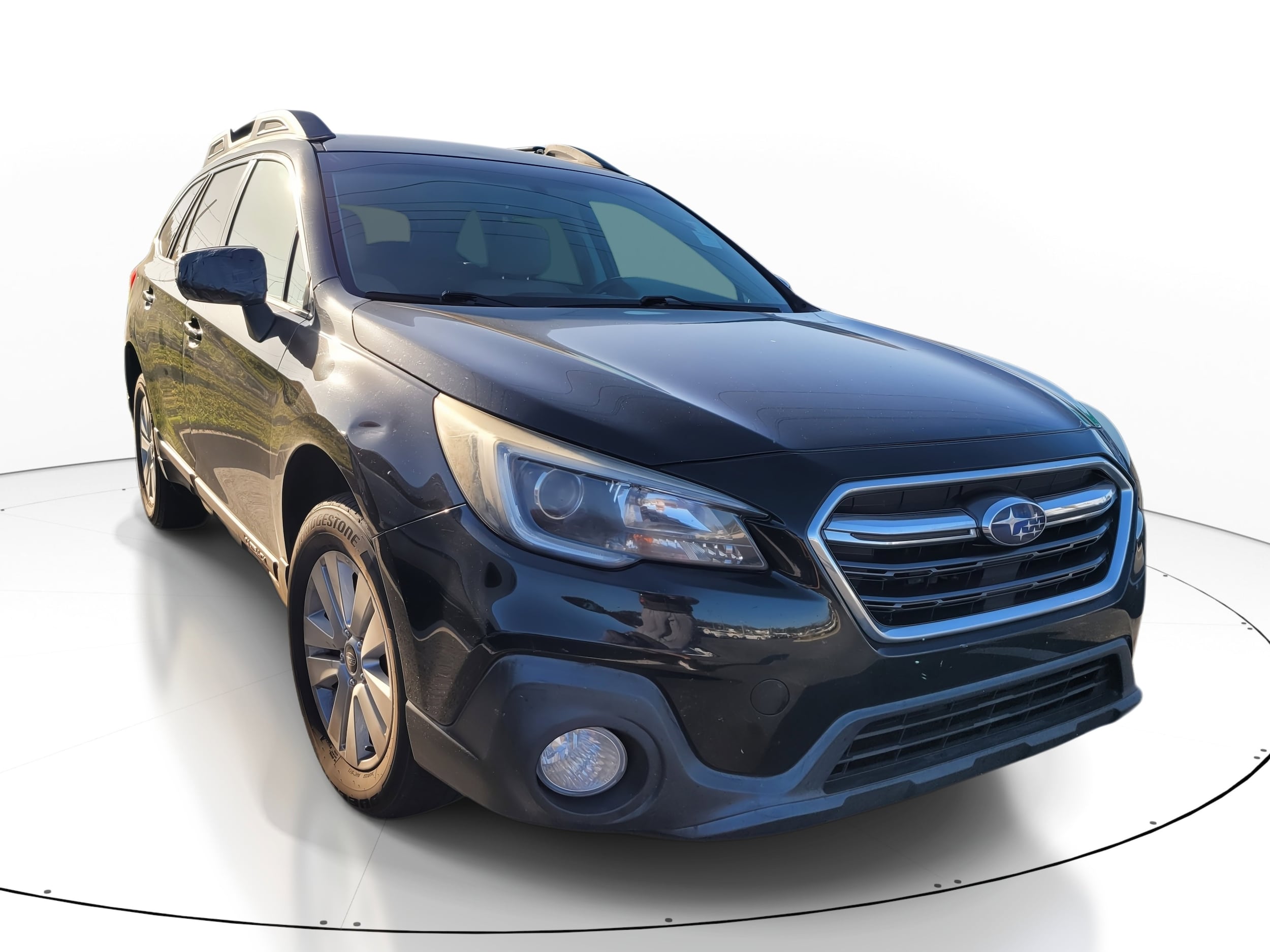 2018 Subaru Outback Premium's photo