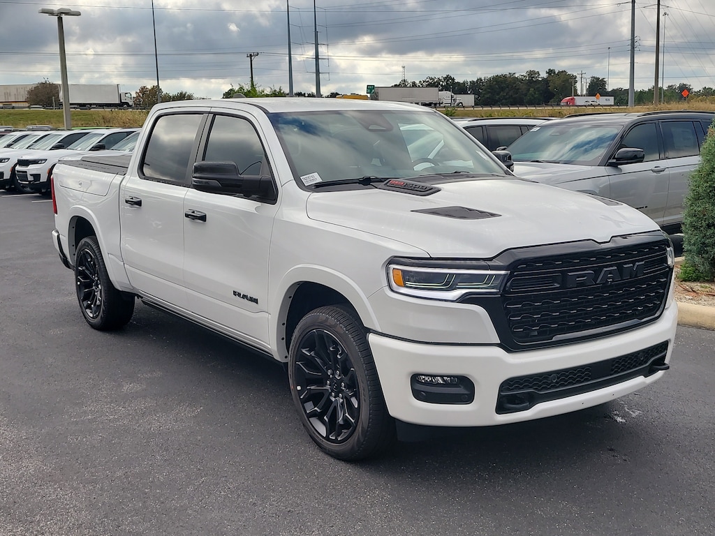 New 2026 Ram 1500 LIMITED CREW CAB 4X4 5'7 BOX Pickup