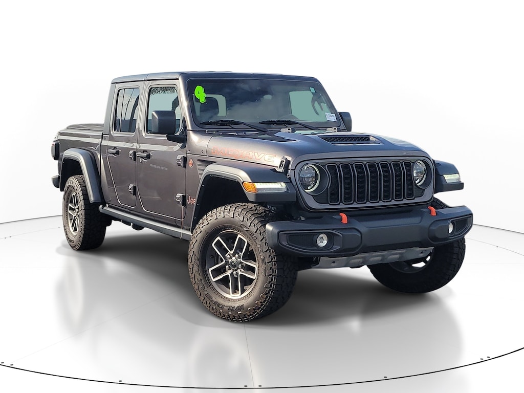 Used 2024 Jeep Gladiator Mojave Truck Crew Cab