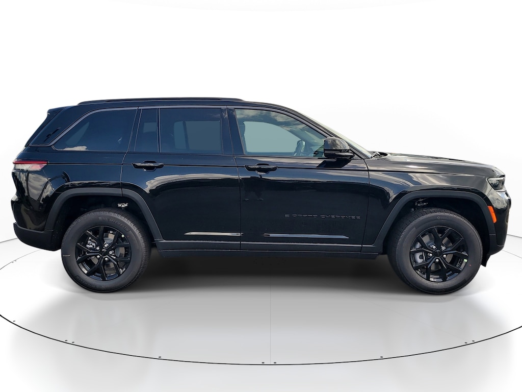 New 2026 Jeep Grand Cherokee LAREDO ALTITUDE 4X2 Sport Utility