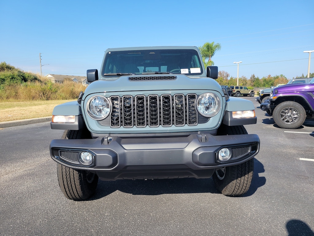 New 2026 Jeep Gladiator SPORT S 4X4 Pickup