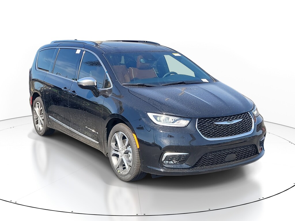 New 2026 Chrysler Pacifica PINNACLE Passenger Van