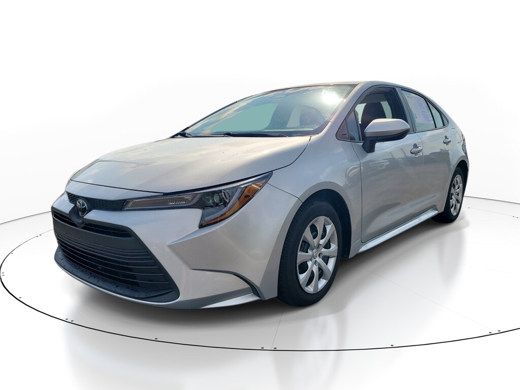 Used 2025 Toyota Corolla LE Sedan
