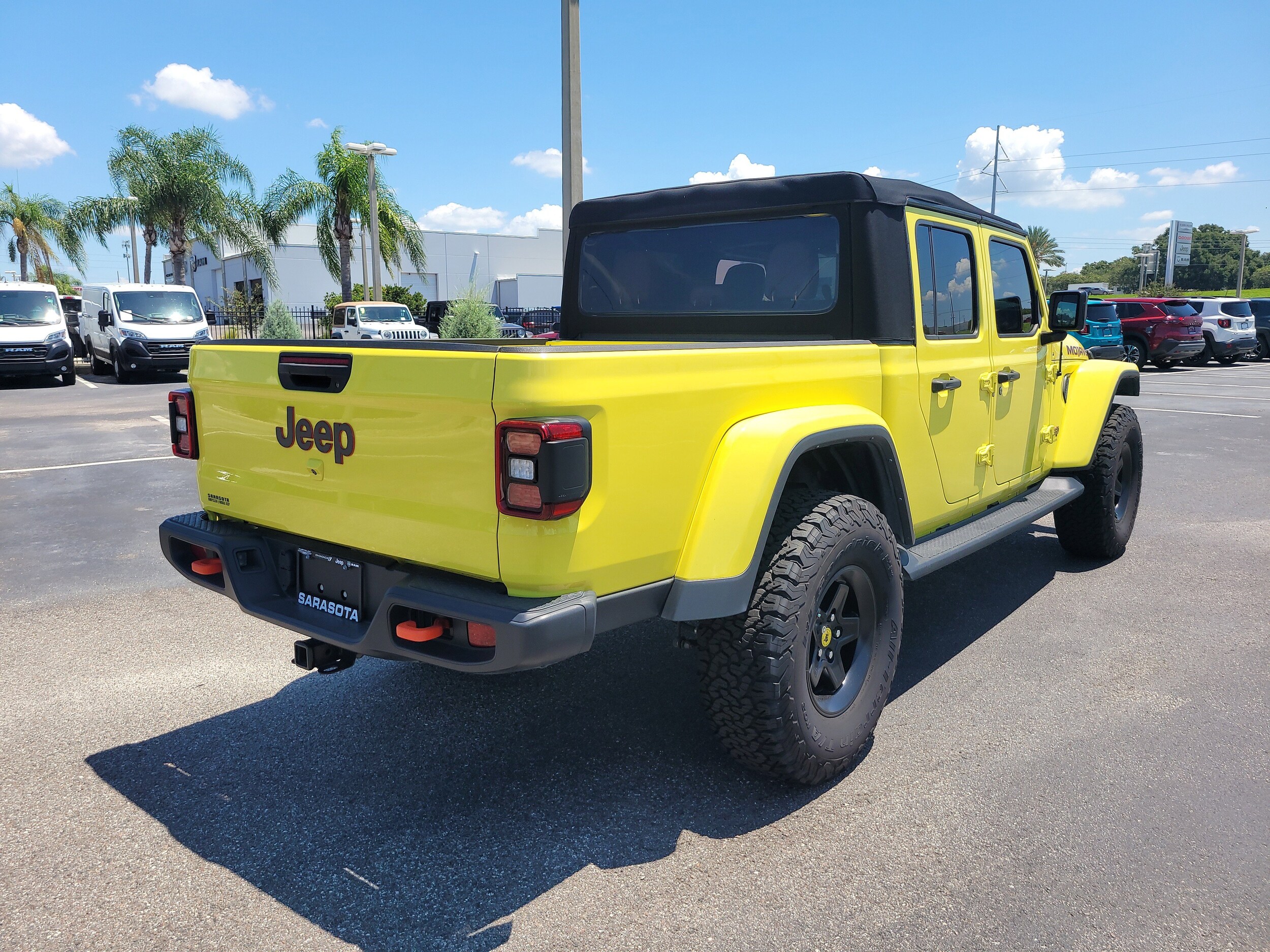 2023 Jeep Gladiator Mojave photo 4