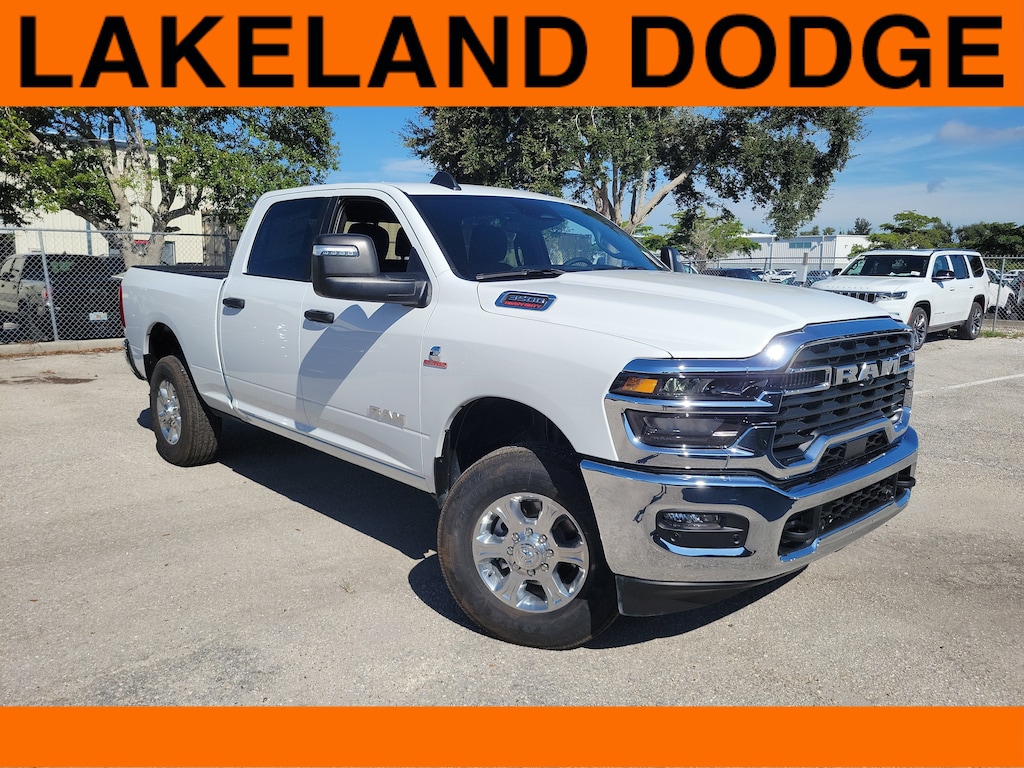 New 2026 Ram 3500 BIG HORN CREW CAB 4X4 6'4 BOX Pickup