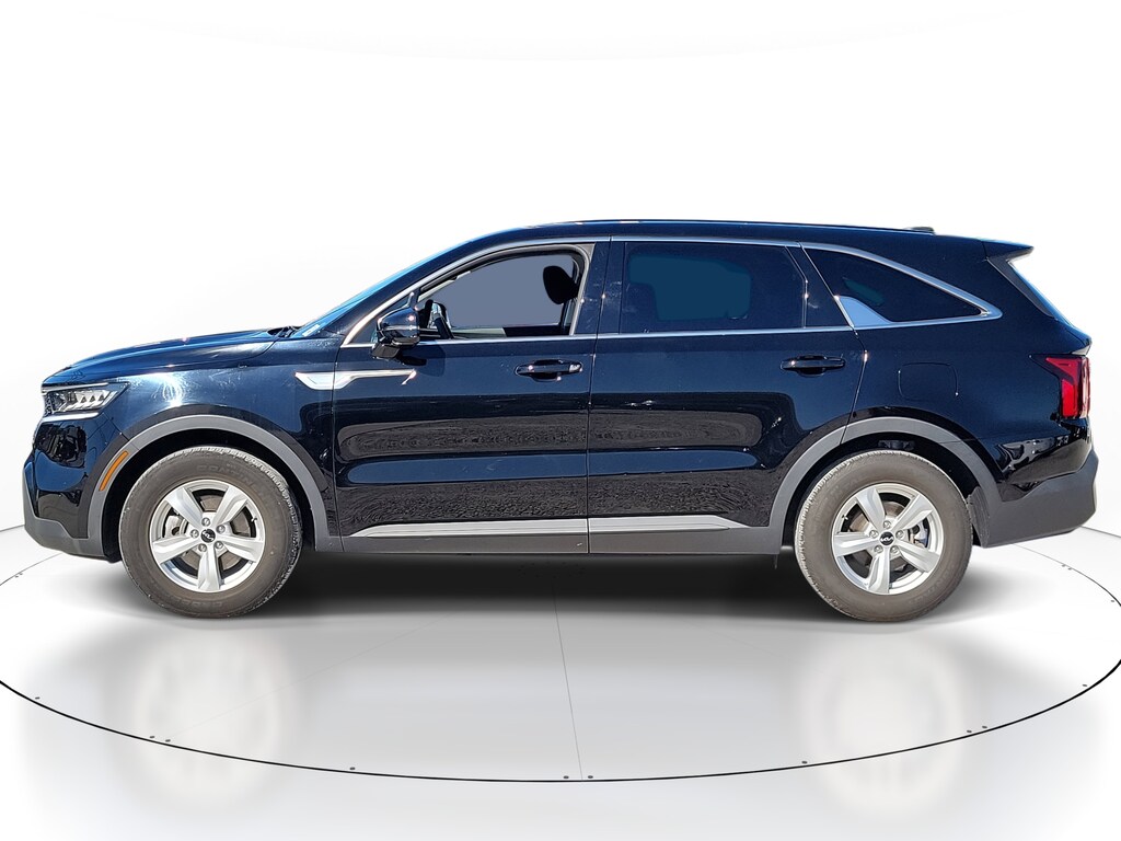 Used 2023 Kia Sorento LX SUV