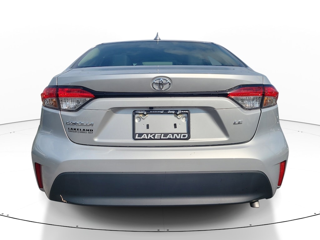 Used 2025 Toyota Corolla LE Sedan