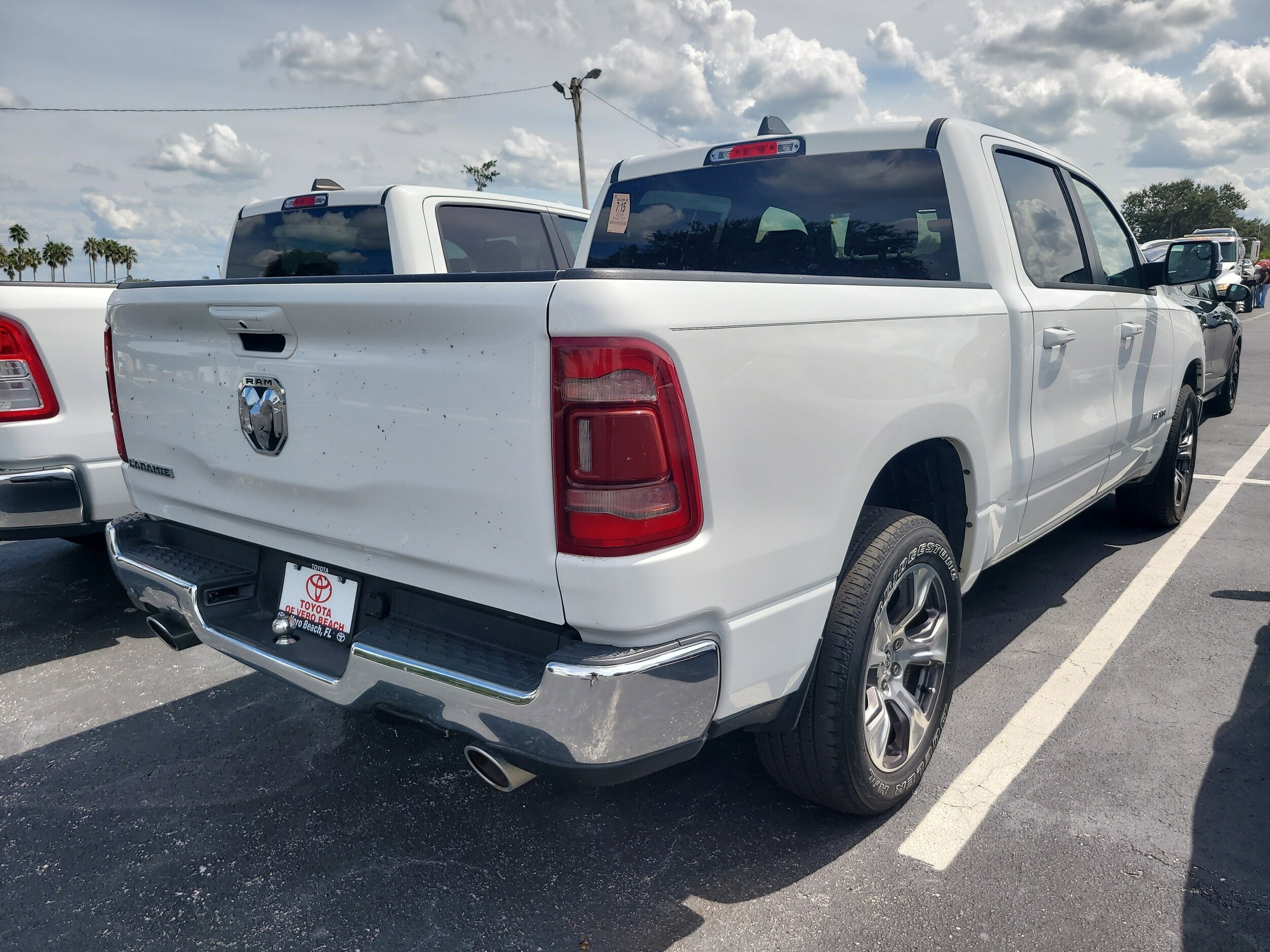 2024 Ram 1500 Laramie photo 3