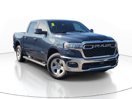 2025 Ram 1500 Big Horn/Lone Star Truck Crew Cab