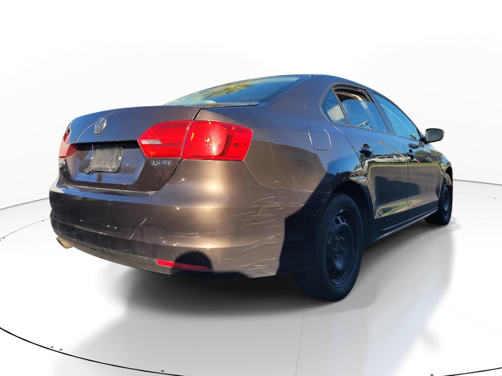 Used 2012 Volkswagen Jetta 2.5L SE Sedan
