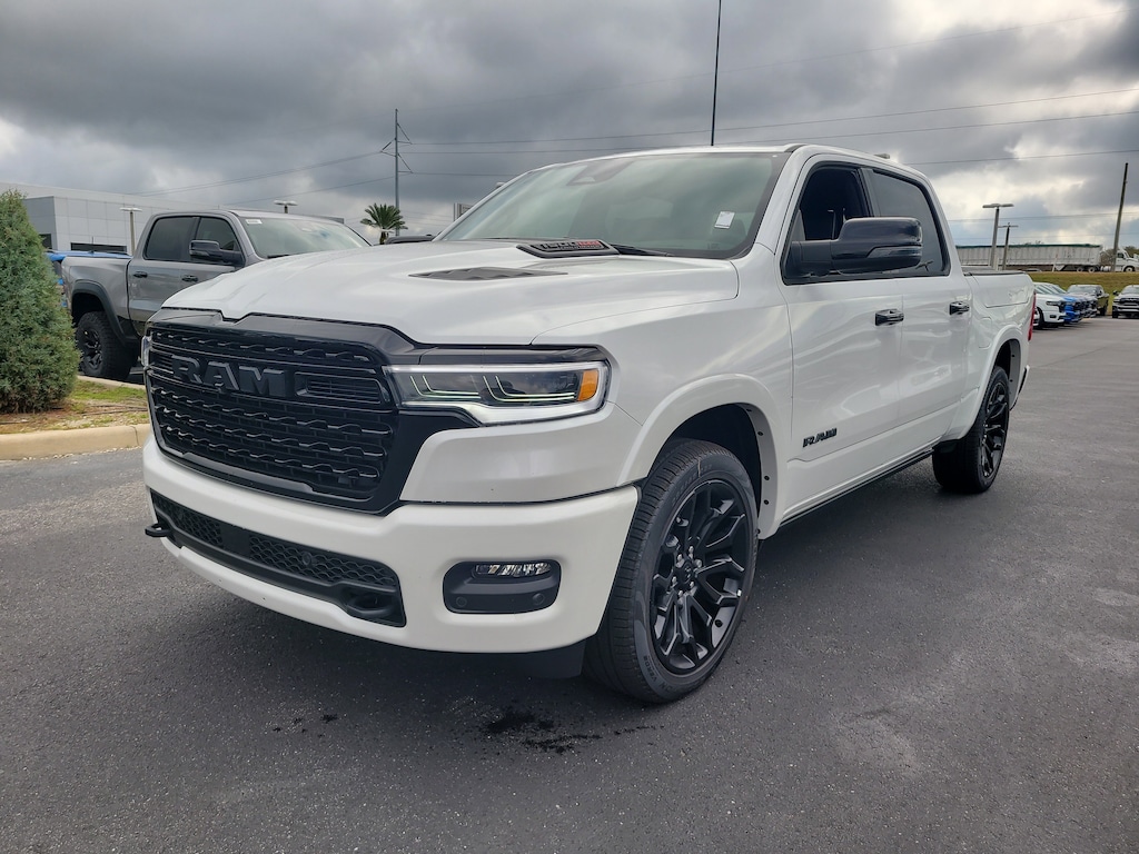 New 2026 Ram 1500 LIMITED CREW CAB 4X4 5'7 BOX Pickup