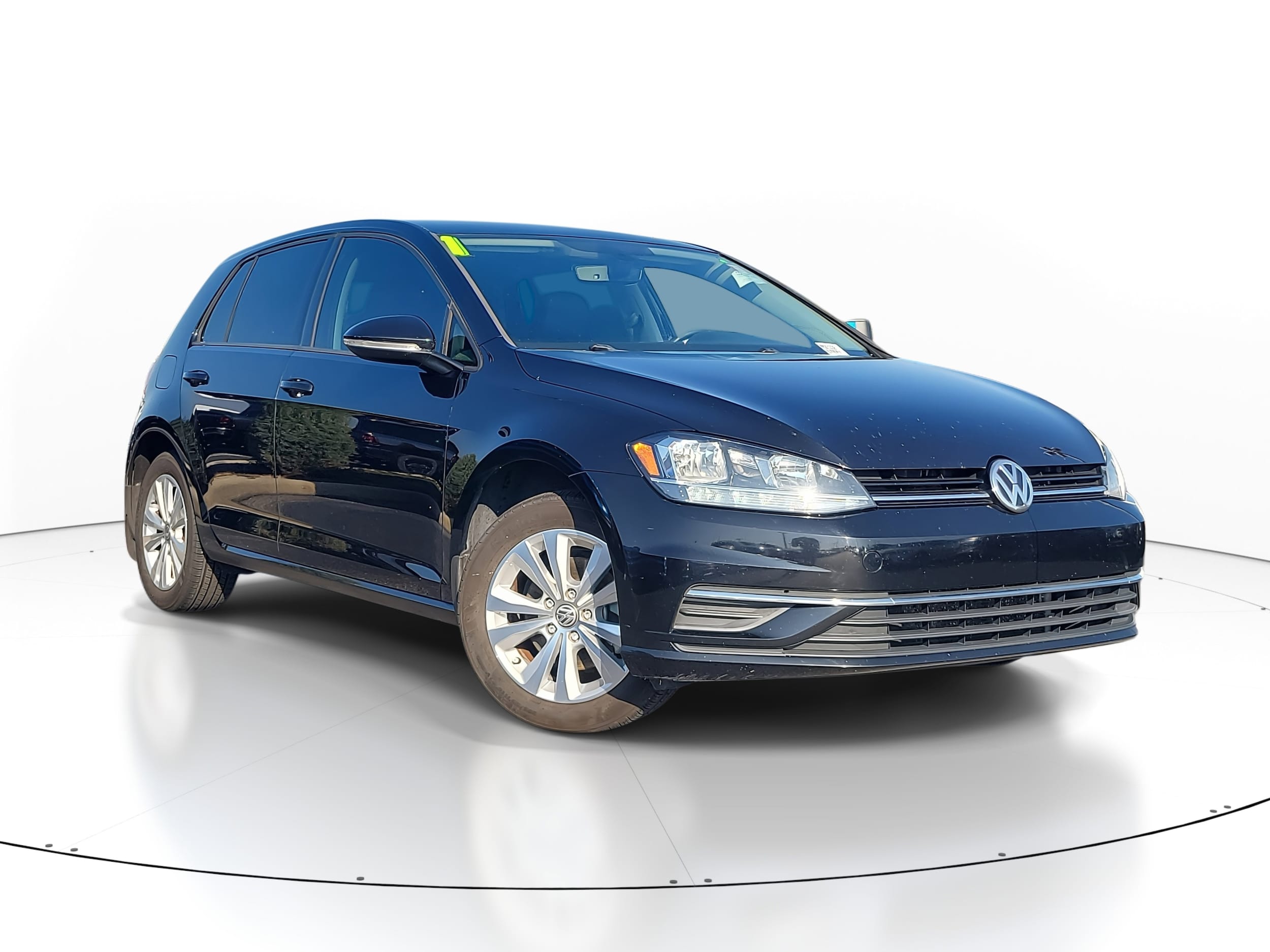 2021 Volkswagen Golf TSI