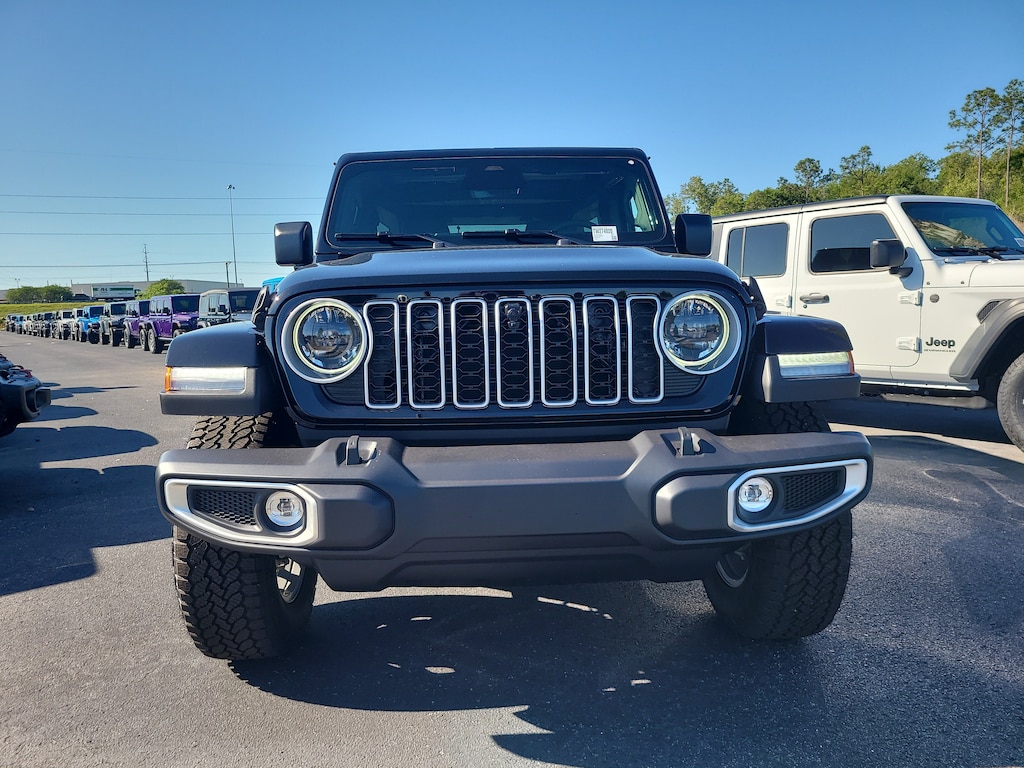 New 2026 Jeep Wrangler 4-DOOR SAHARA Sport Utility