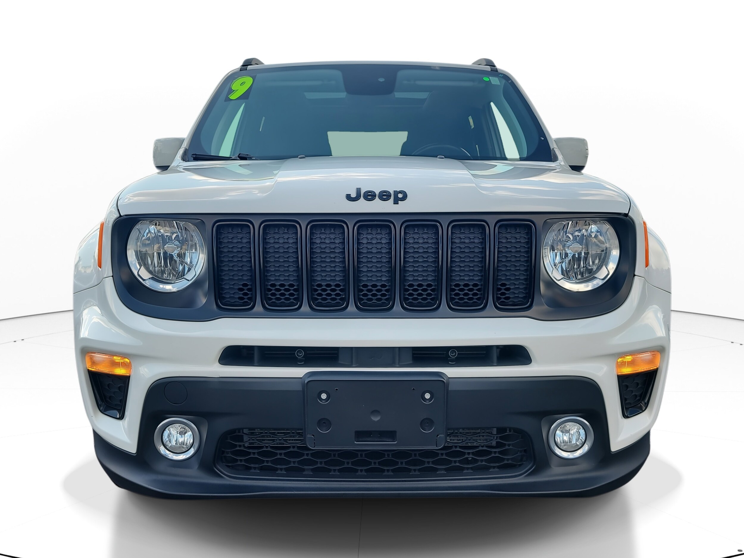 2019 Jeep Renegade Latitude photo 2