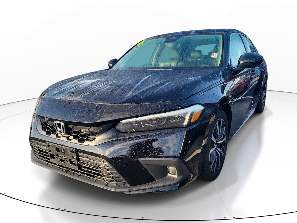 Used 2024 Honda Civic EX-L Hatchback